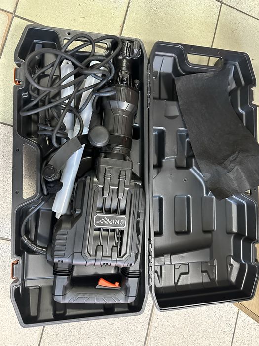 Оренда прокат відбійний молоток, перфератор Дніпро-М з 2-ма піками