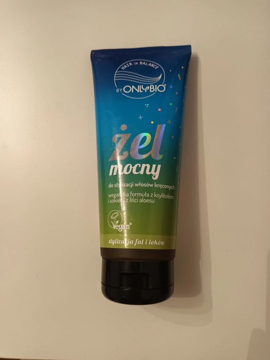 Mocny żel Onlybio do stylizacji włosów kręconych