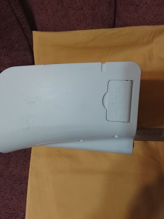 Фото принтер Canon SELPHY ES20. Компактный. Переносной. От любых носит