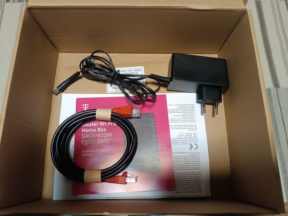 Router Wi-Fi 6 Home Box Sagemcom CS 50001 T-Mobile internet światłowodowy