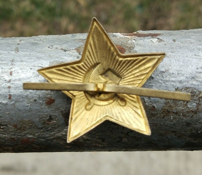 Звезда на фуражку ЗЕЛЁНАЯ эмаль