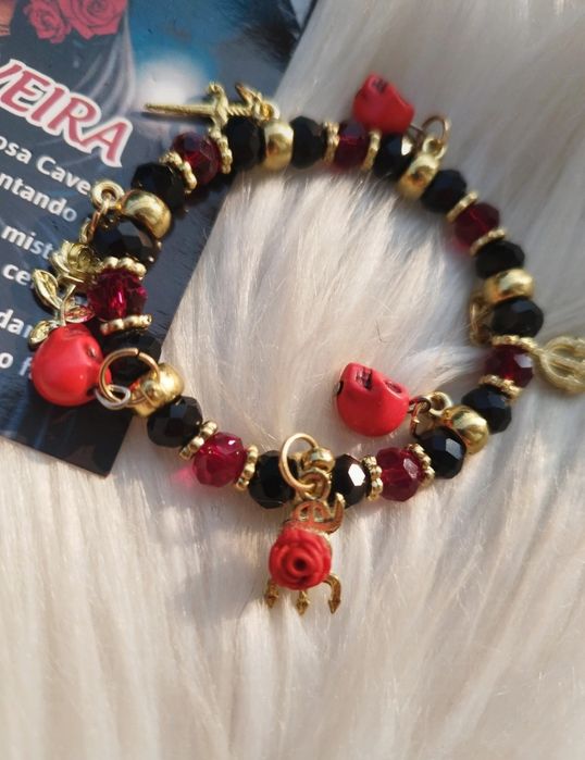 Pulseira Pomba gira Rosa Caveira