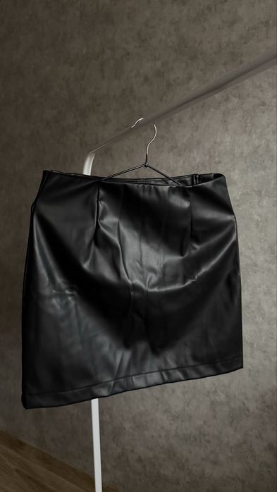 Жіночий костюм/женский костюм/рубашка/шкіряна спідниця/сорочка