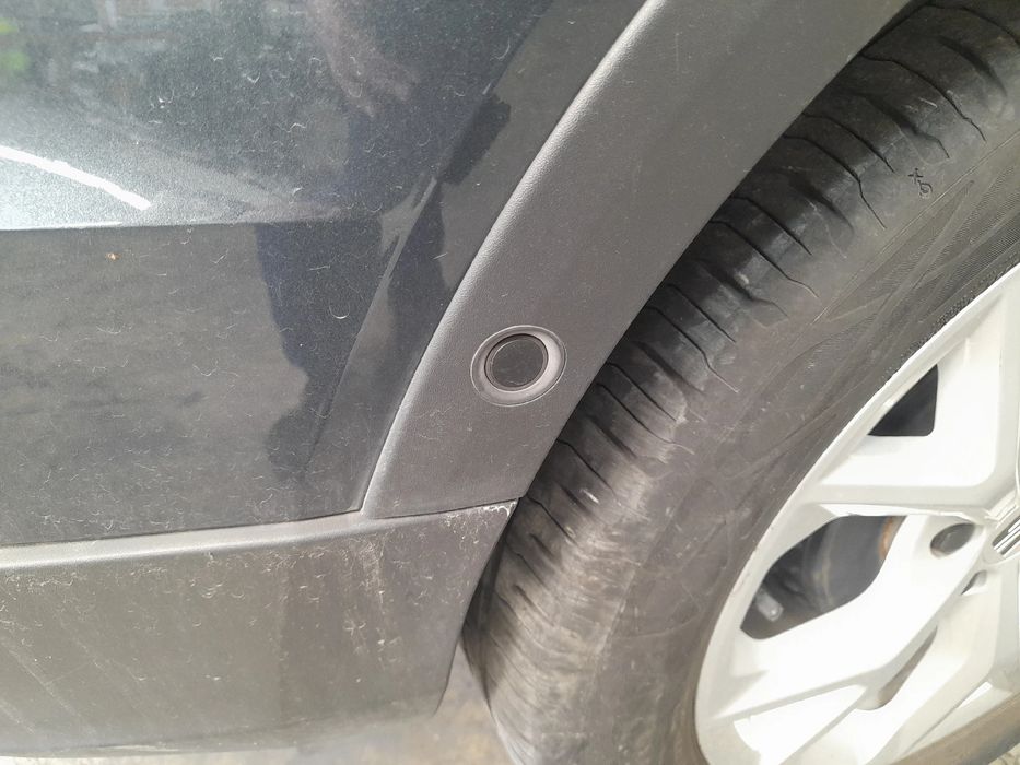 Sensor de estacionamento trás SEAT Arona (KJ7)