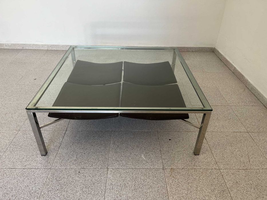 Mesa Centro Grande em Vidro e Alumínio