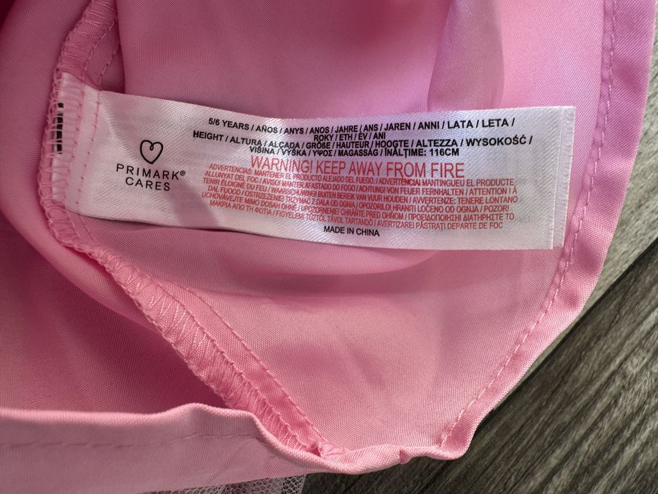 Святкова нарядна сукня плаття для дівчинки від Primark