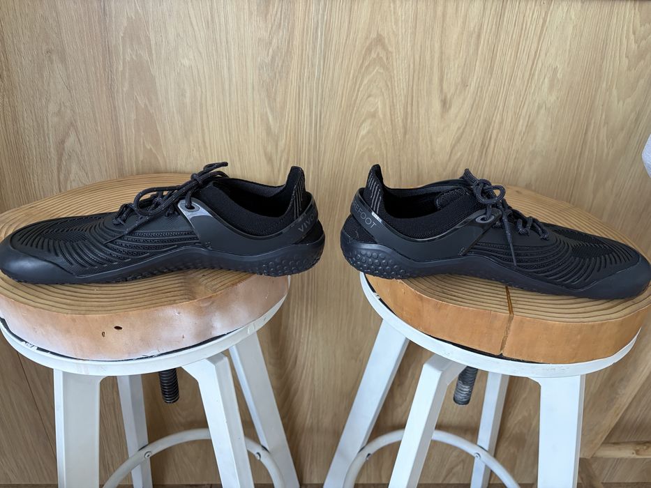 Nowe buty męskie 41 vivobarefoot motus strenght II eclipse czarne