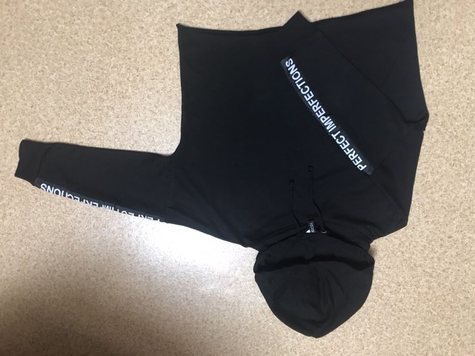 H&M bluza czarna z lampasami r.M