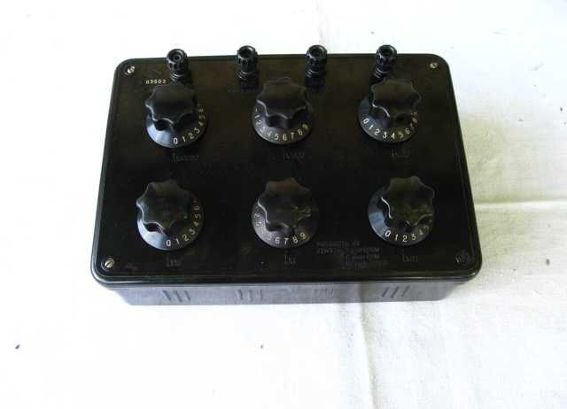 Магазин сопротивлений Р33.