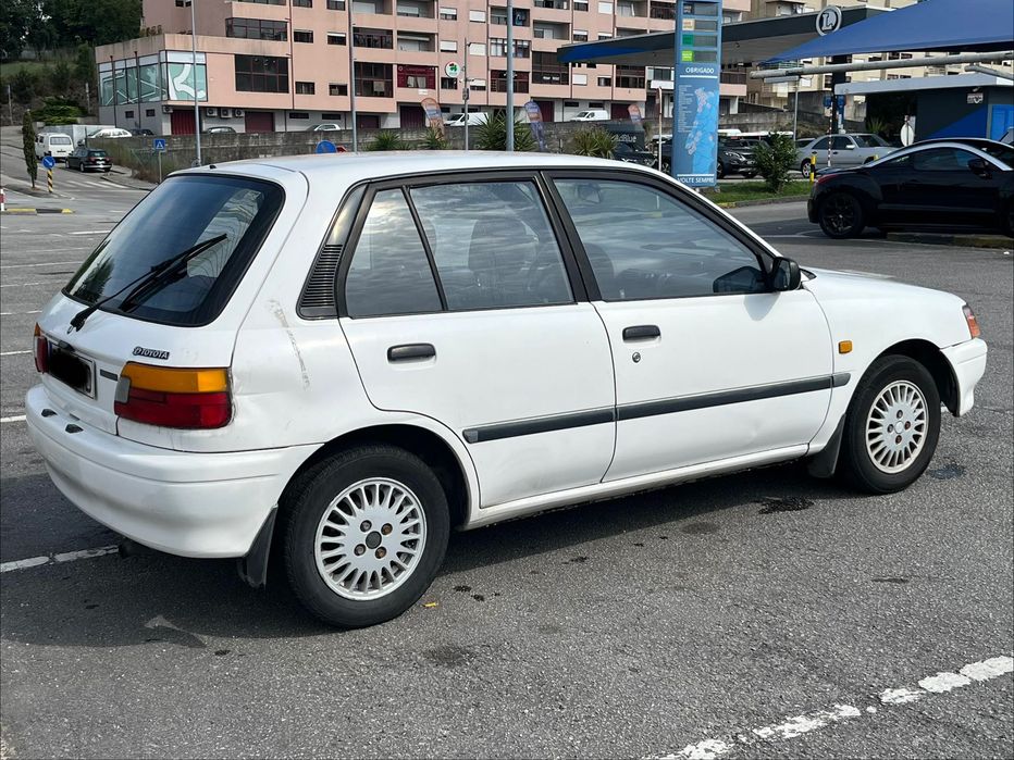 Toyota Starlet 1.0 XL 1992 - Motor 1.0 12V - Carburador Afinado - Fiável