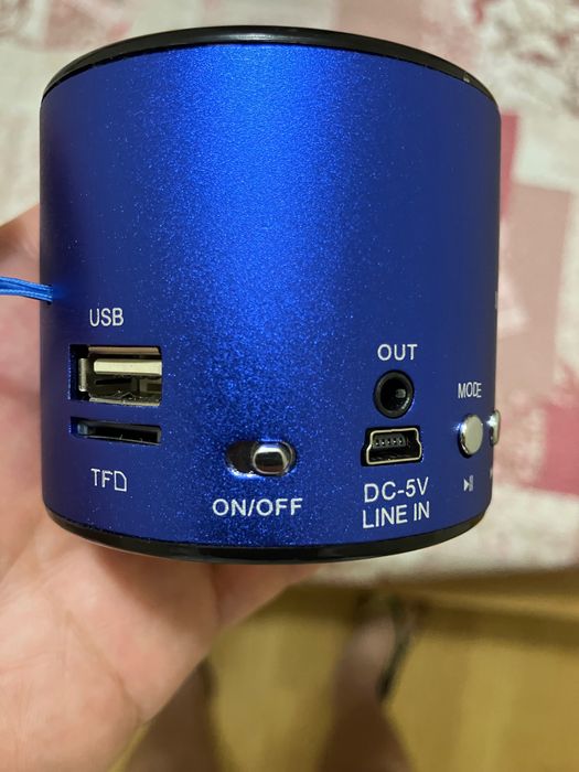 Coluna de som mini com bateria recarregável