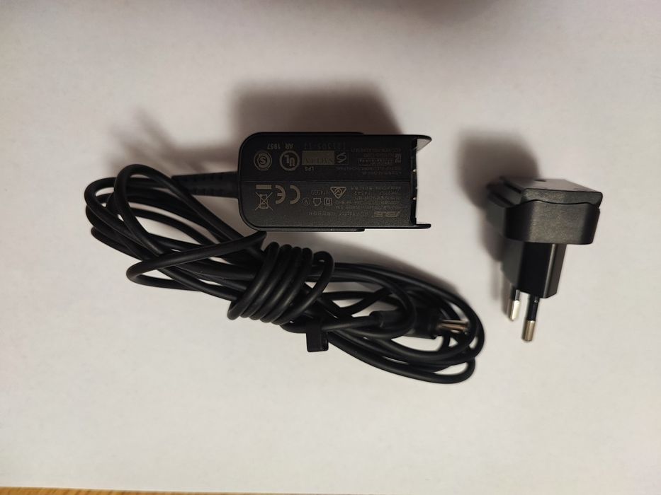 Zasilacz Router Asus 33W - 19V / 1.75A -MicroPin 4,0mm x 1,35mm  210lf