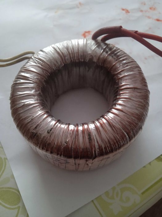 Трансформатор 220