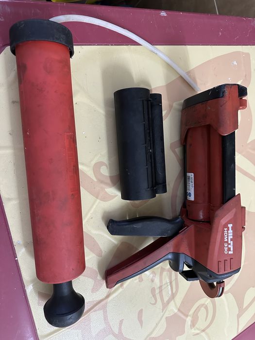 Pistola para bucha quimica Hilti