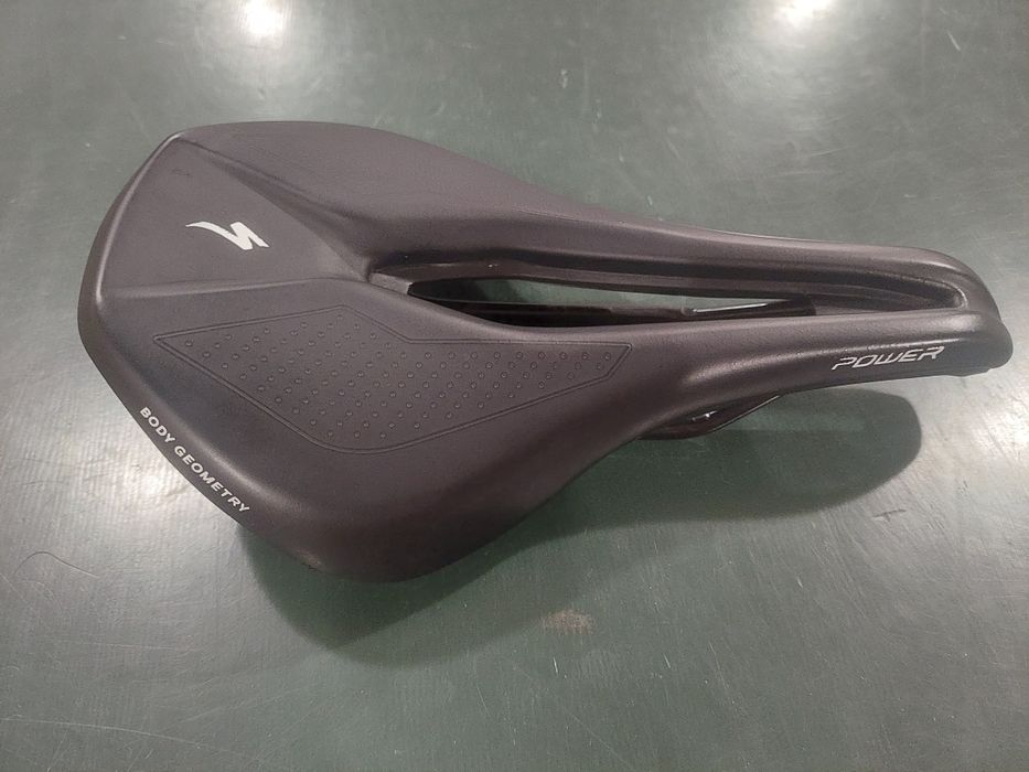 Седло Specialized Power Comp 143mm