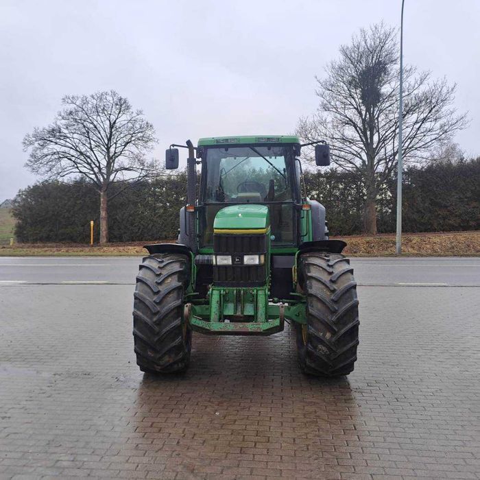 Ciągnik John Deere 6900. przedni TUZ, 7904 h. 140 KM