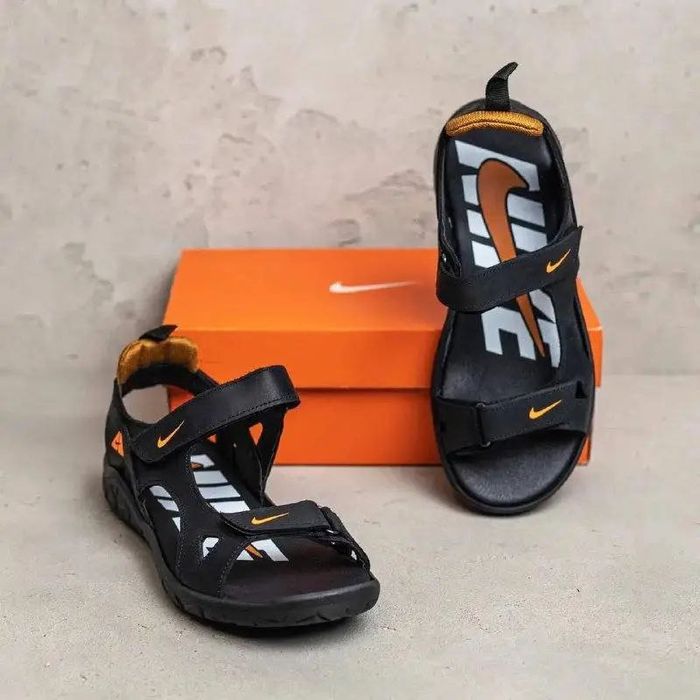 Продам чоловічи босоніжки