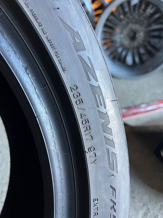 Шини 235/45 r17 97Y Falken Azenis FK520 2023рік (535)