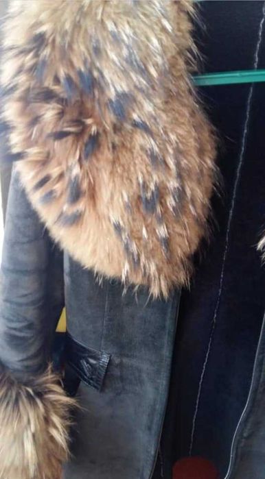 Продам дубленки .