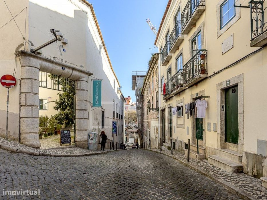 Espaço comercial para trespasse com equipamento e recheio, Misericó...