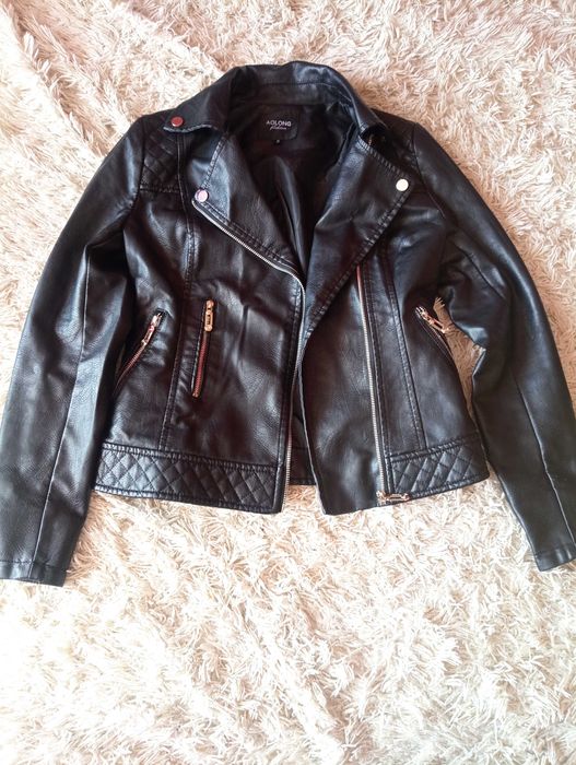 Продам косуху в ідеальному стані