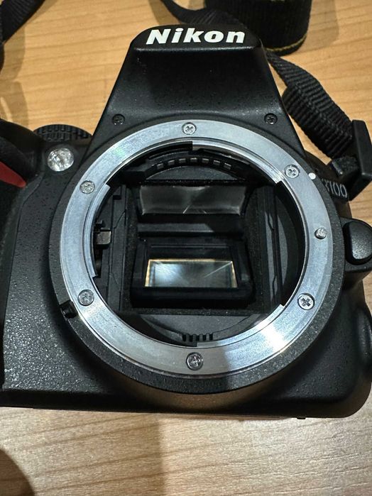 Nikon D3100 + 18-55mm | 6.264 Disparos + Bolsa e Carregador