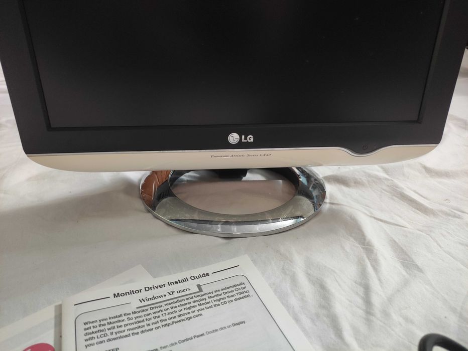 Monitor LG Flatron L1740B 17" como novo na caixa original