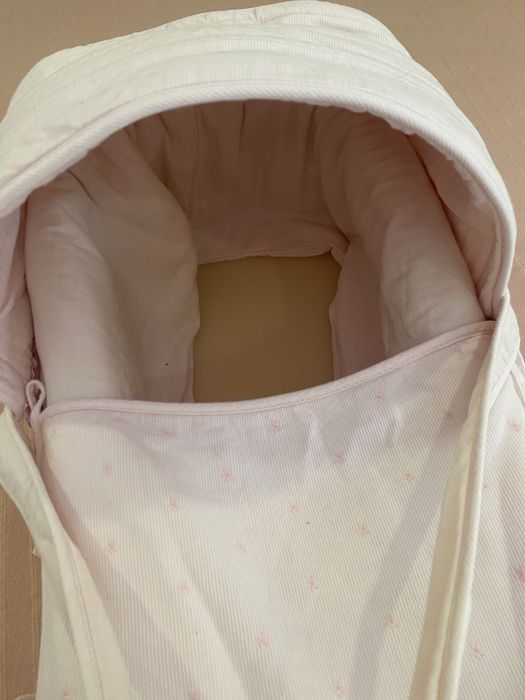 Alcofa de bebe rosa