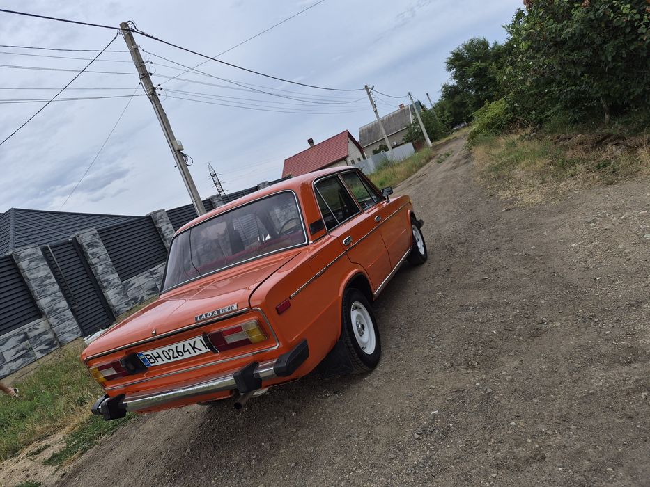 Продам срочно автомобиль