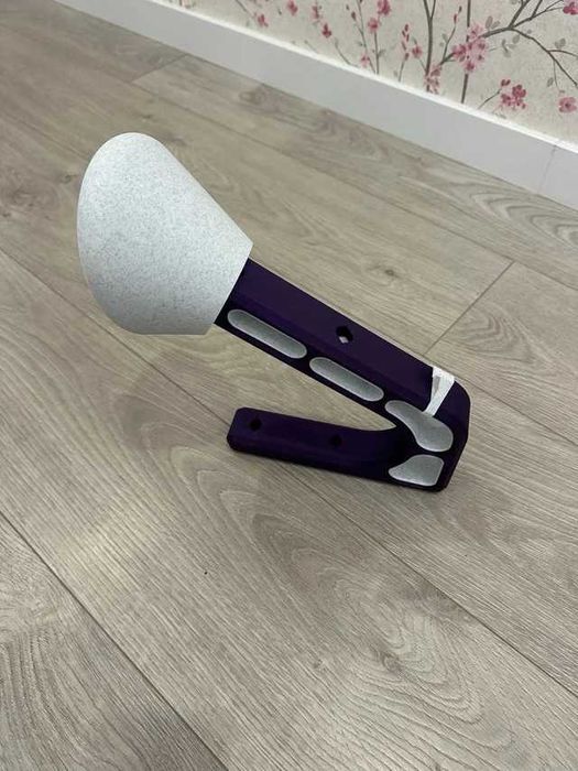 suporte capacete e casaco
