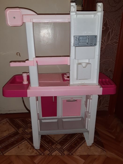 Продам интерактивная Детская игровая Кухня б/у