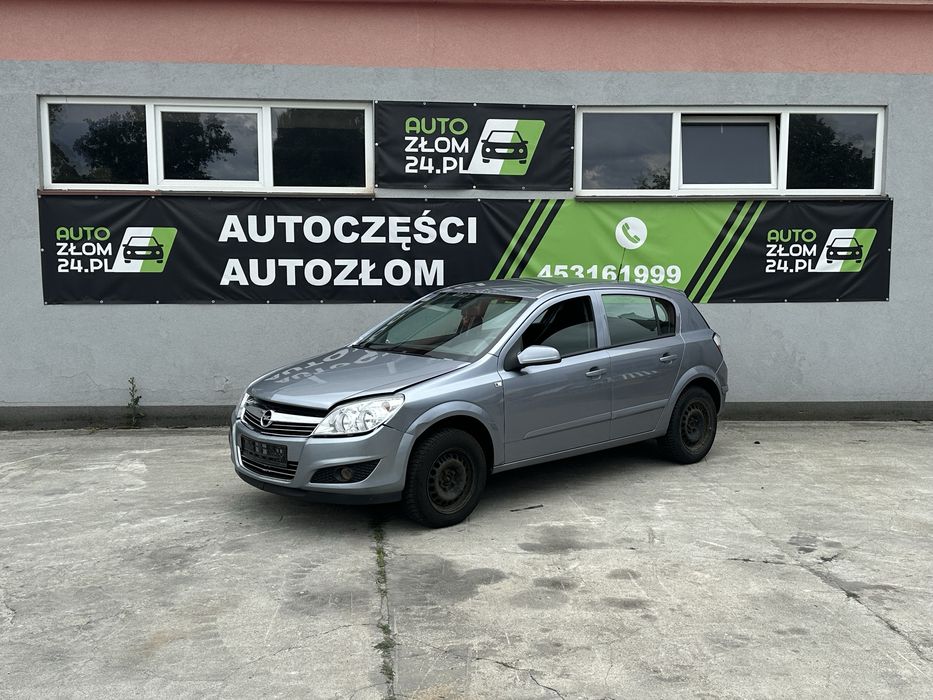 Astra H 1.6b 2008 w calosci na czesci