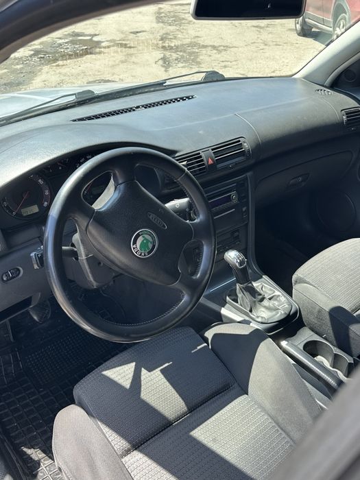 Škoda Super b в отличном состоянии!