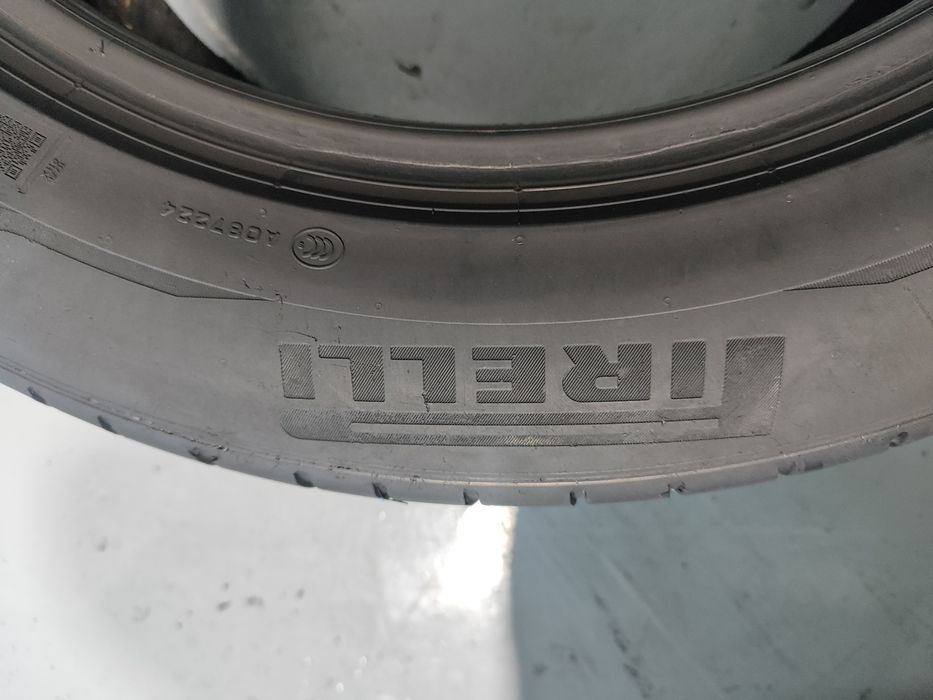 2 pneus semi novos 265-50R19 Pirelli RFT - Oferta dos Portes