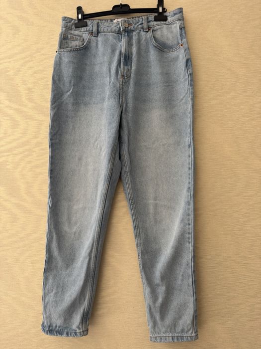 Продам джинси жіночі Мом