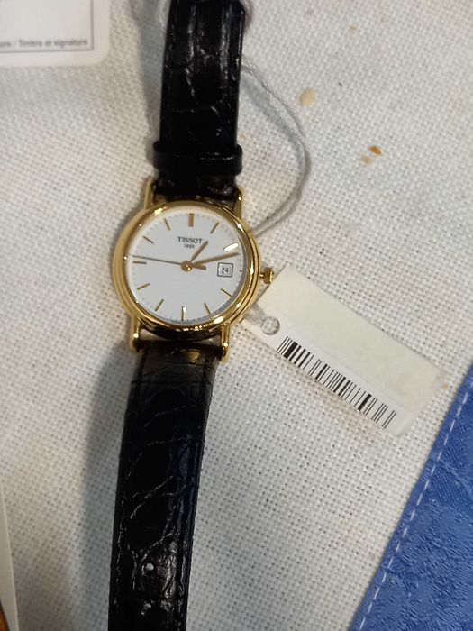 Relógio senhora ouro 18k Tissot Timeline novo