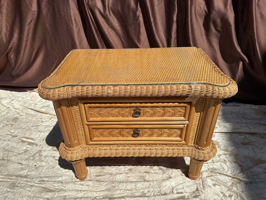 Тумба из ротанга на 2 ящика.Лот 132.(2шт)