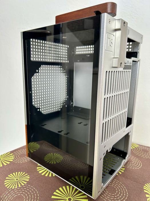 Caixa Mini-ITX Jonsbo T6 Cinzenta