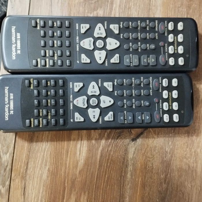 Amplituner Harman Kardon AVR 100