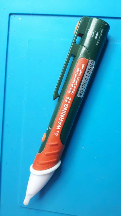 Detector de tensão sem contacto