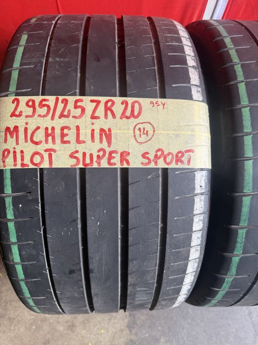 Pneus 295/25/20 Michelin  Impecaveis