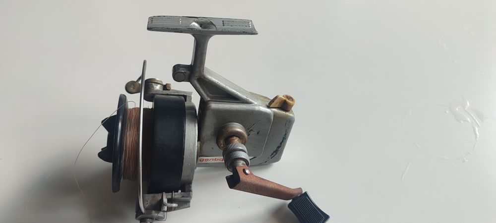 Kołowrotek wędkarski Delfin-8 ZSRR – retro, kolekcjonerski