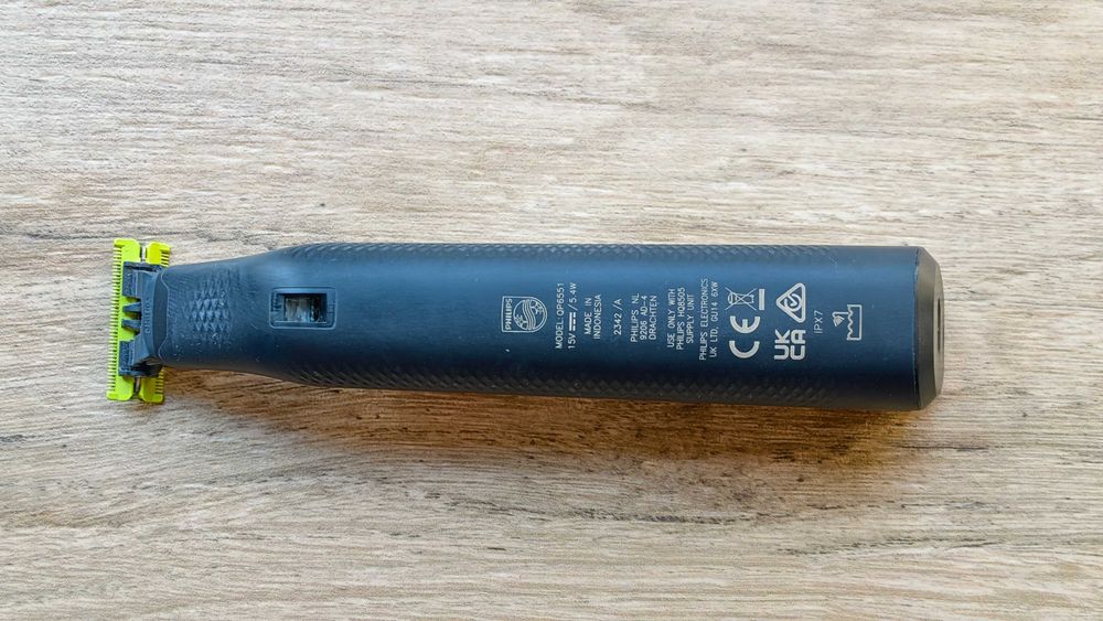 Golarka Philips OneBlade QP6551