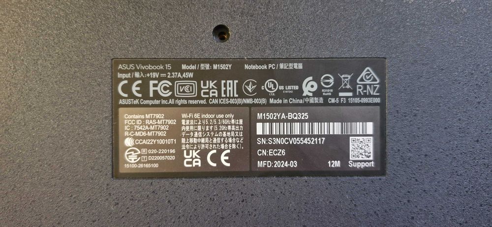 Ноутбук ASUS Vivobook 15 M1502YA-BQ325, Ryzen 5 7430U, 6 Ядер