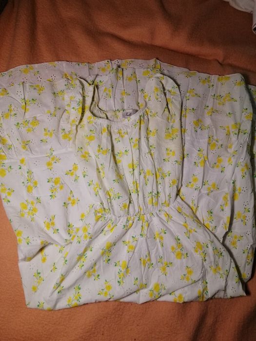 Довга сукня з лимонами