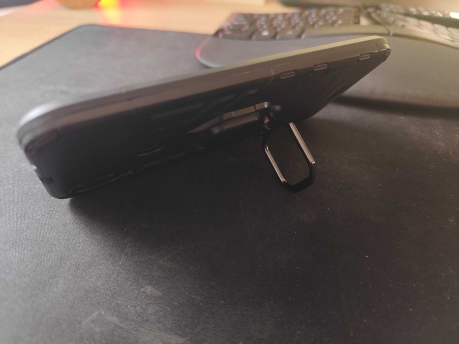 Telemovel Xiaomi Redmi 7 - desbloqueado com capa TT e vidro temperado