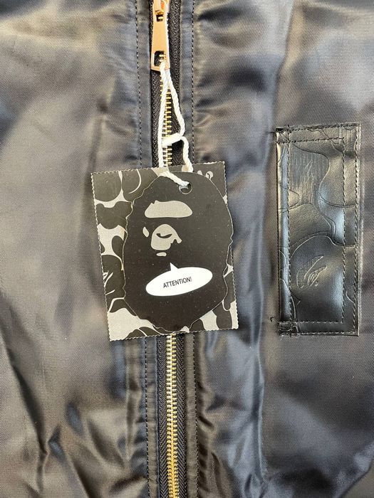 Новый бомбер Bape Bathing Are Gold