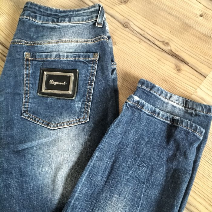 Damskie jeansy Dsquared2 W29