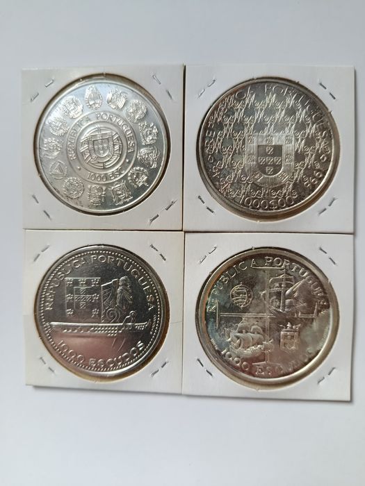 Moedas de 1000$ de Prata, 8 por 250€