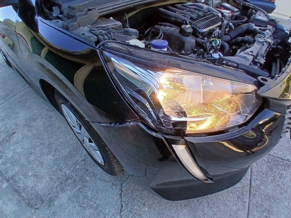 Peugeot 208 1.2 PureTech Gasolina